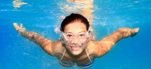 Reguli la piscină dacă ai trecut de 25